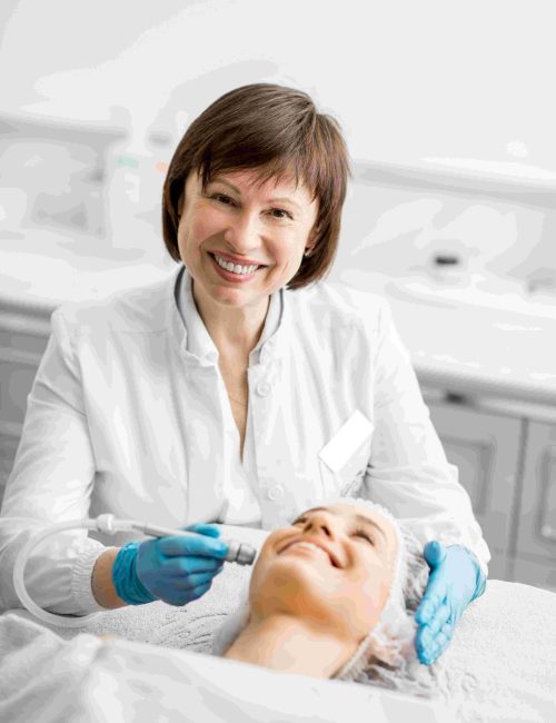 senior-woman-cosmetologist-during-the-procedure-2025-03-13-13-30-34-utc